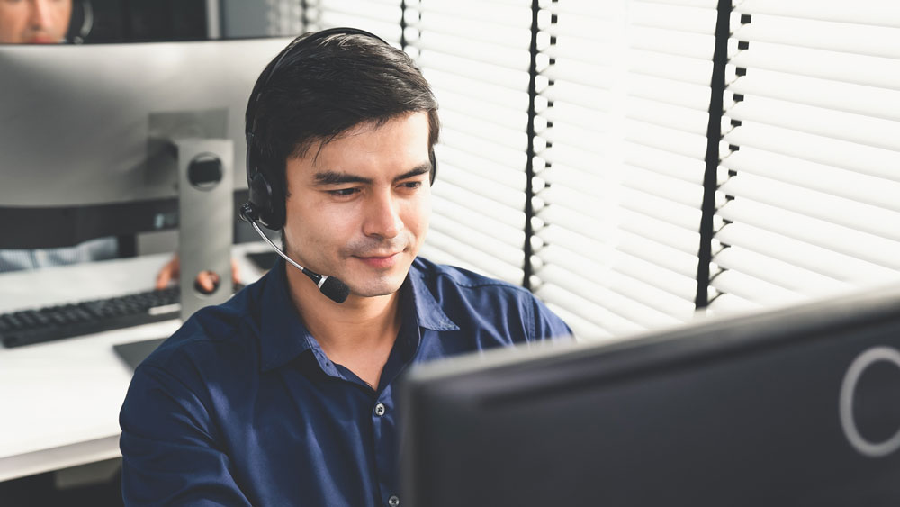 Why Small Businesses Should Hire Phone Answering Services For Dispatching